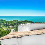 Villa Miramar *