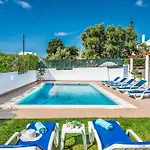 Villa Miramar *