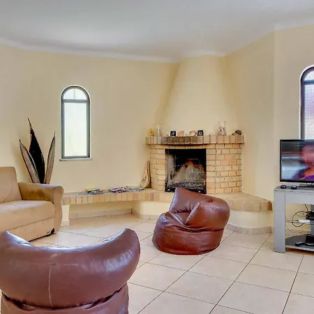 Villa Miramar *